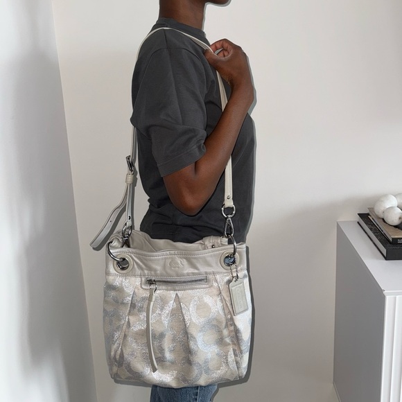 Vintage Y2K Coach Parker OP Art Signature Silver Bag (13508) - Picture 1 of 15